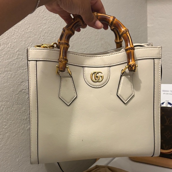 Gucci Cream Leather Satchel with Bamboo Handles - Picture 1 of 3